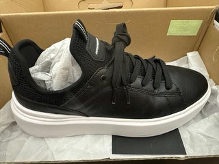 Zapatillas Antonio Morato Negras y Blancas