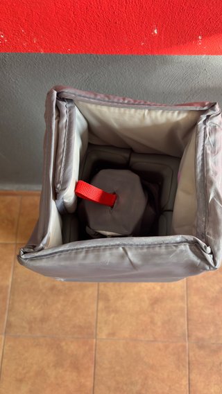 Cuna parque de viaje plegable. En perfecto estado.