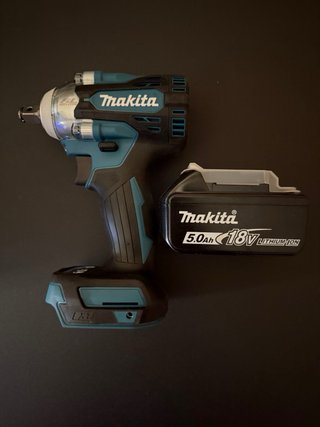 Makita Atornillador de Impacto DTW300Z
