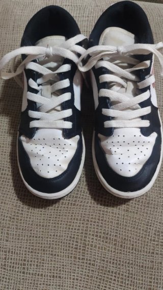 Nike Air Jordan 1 Low per Bambina