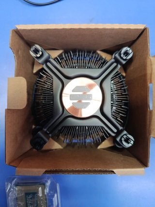 Intel Core i3-12100 + disipador Intel