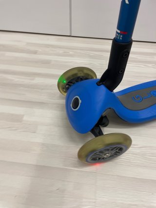 Patín infantil Globber 3 ruedas azul