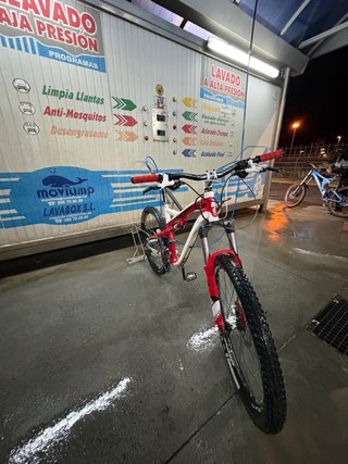Bici Enduro Specialized Roja