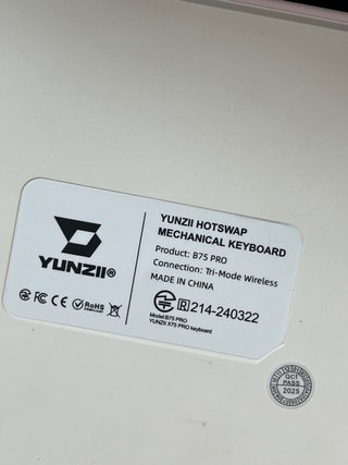 Teclado Mecánico YUNZII B75 Pro 75% #605690