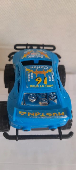 Set 2 Monster Truck Clarion Giallo Blu
