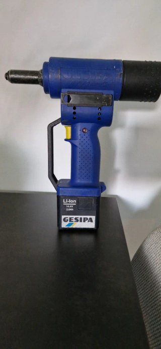 Remachadora GESIPA Li-Ion 14,4V