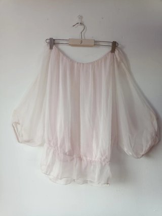 Blusa rosa pastel de gasa