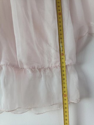 Blusa rosa pastel de gasa