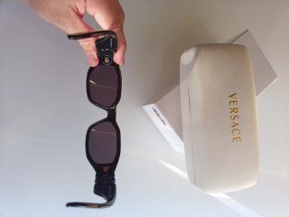 Gafas Versace Biggie Negras y Doradas