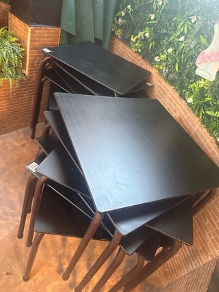 Mesas de bar/restaurante 15 udt 100 euros 6.80euro