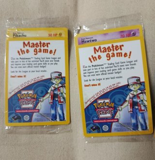Cartas Pokémon. Promo Primera Película black star