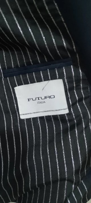Abito uomo elegante blu nuovo