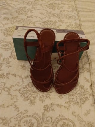 Sandalias romanas marrones T36