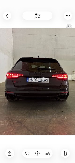 Audi RS4 2021