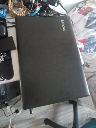 Ordenador portátil Lenovo Negro