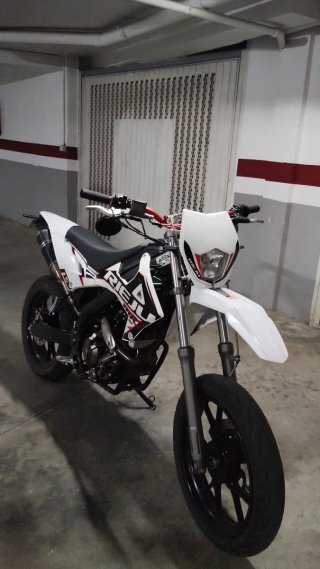 Rieju MRT 125 4T 2024 Supermotard