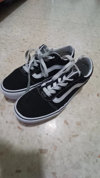 Zapatillas deportivas blancas talla 42