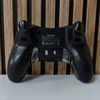 Mando Nacon Revolution X Pro Controller