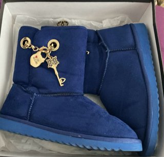 Botas Love Moschino azules nuevas