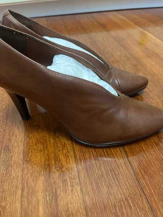 Botines de piel marrones