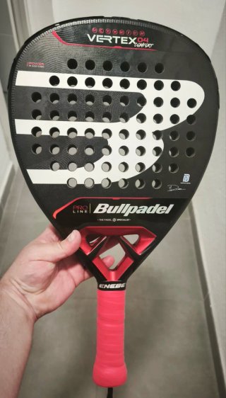 Pala Bullpadel Vertex 04 Comfort