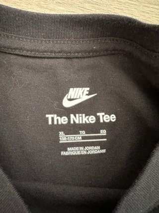 Camiseta Nike Air Negra Talla XL Niño