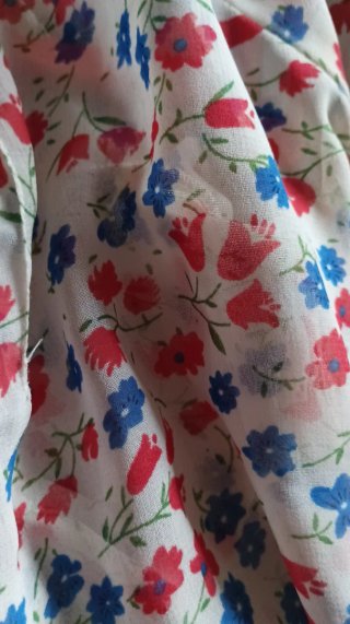 Blusa floral talla L