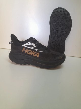 Zapatillas Hoka Challenger 8 Talla 40
