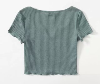 Tops cortos,uno por 2€ y las dos por 3€