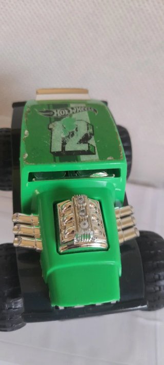 Hot Wheels Monster Truck n.12 Verde