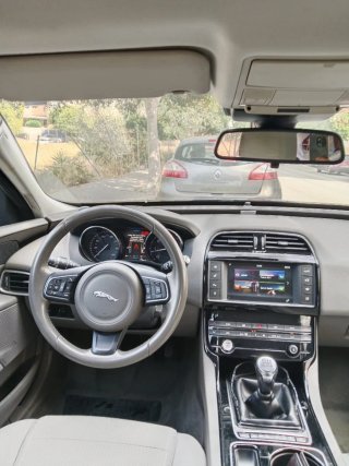 Jaguar XE 2015
