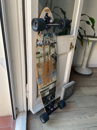 Arbor Longboard con Paris Trucks