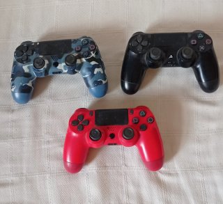 Consola PS4 Sony + 6 Juegos