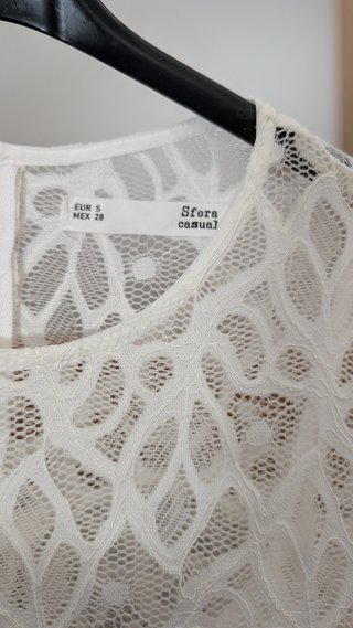 Vestido blanco encaje manga corta