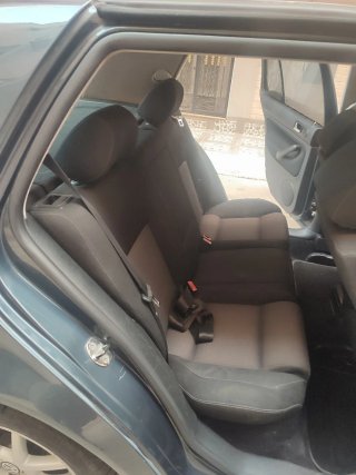 Volkswagen Golf 2003