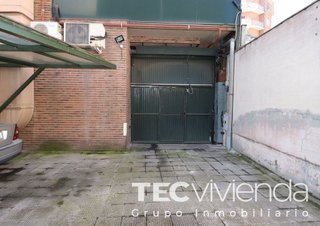 Garaje en alquiler en Berruguete en Madrid