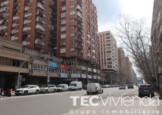 Garaje en alquiler en Berruguete en Madrid