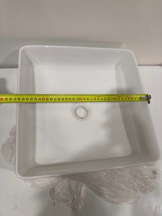 Lavabo porcelana sobre encimera