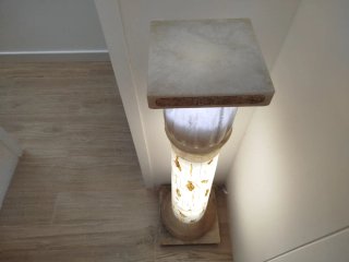 Pedestal Alabastro Iluminado 115cm