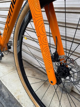Megamo JAKAR TM Naranja