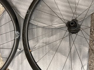 Ruedas carbono carretera Velomann Paladium