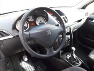 Peugeot 207 2010
