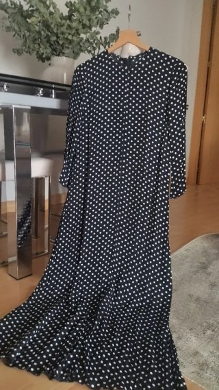 Vestido Zara largo.