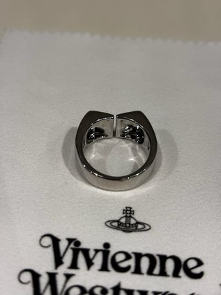 Anillo Vivienne Westwood Ajustable Plata