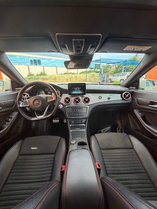 Mercedes-Benz Clase CLA 2015