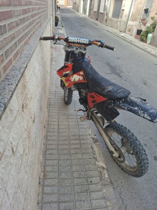 KTM 85 Motocross Naranja y Negra