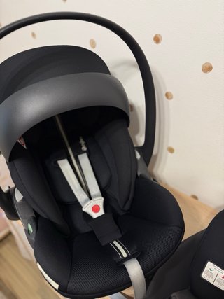 Cybex Cloud G i-Size + Base G + Funda