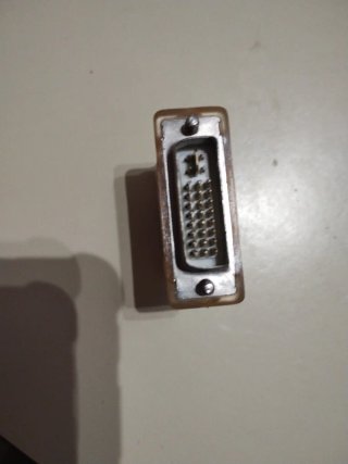 Adaptador Gráfica DVI a VGA  La marca no sé cuál e