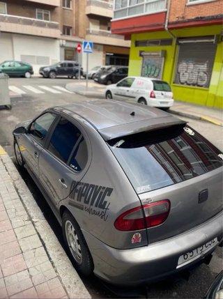 se vende seat leon entero para despiece o piezas