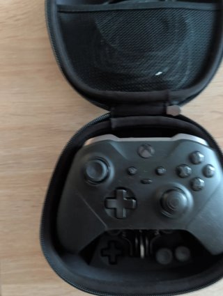Mando Elite Xbox con funda y cable